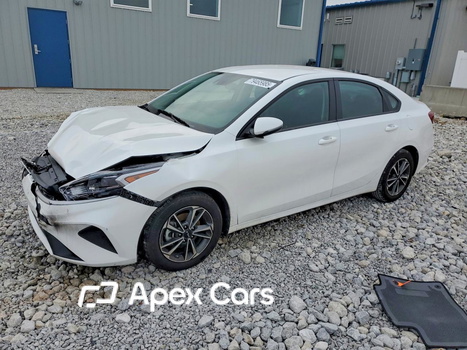 Kia Forte 2024 - Image 1 of 13