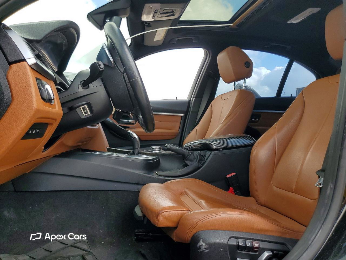 BMW Series 3 2016