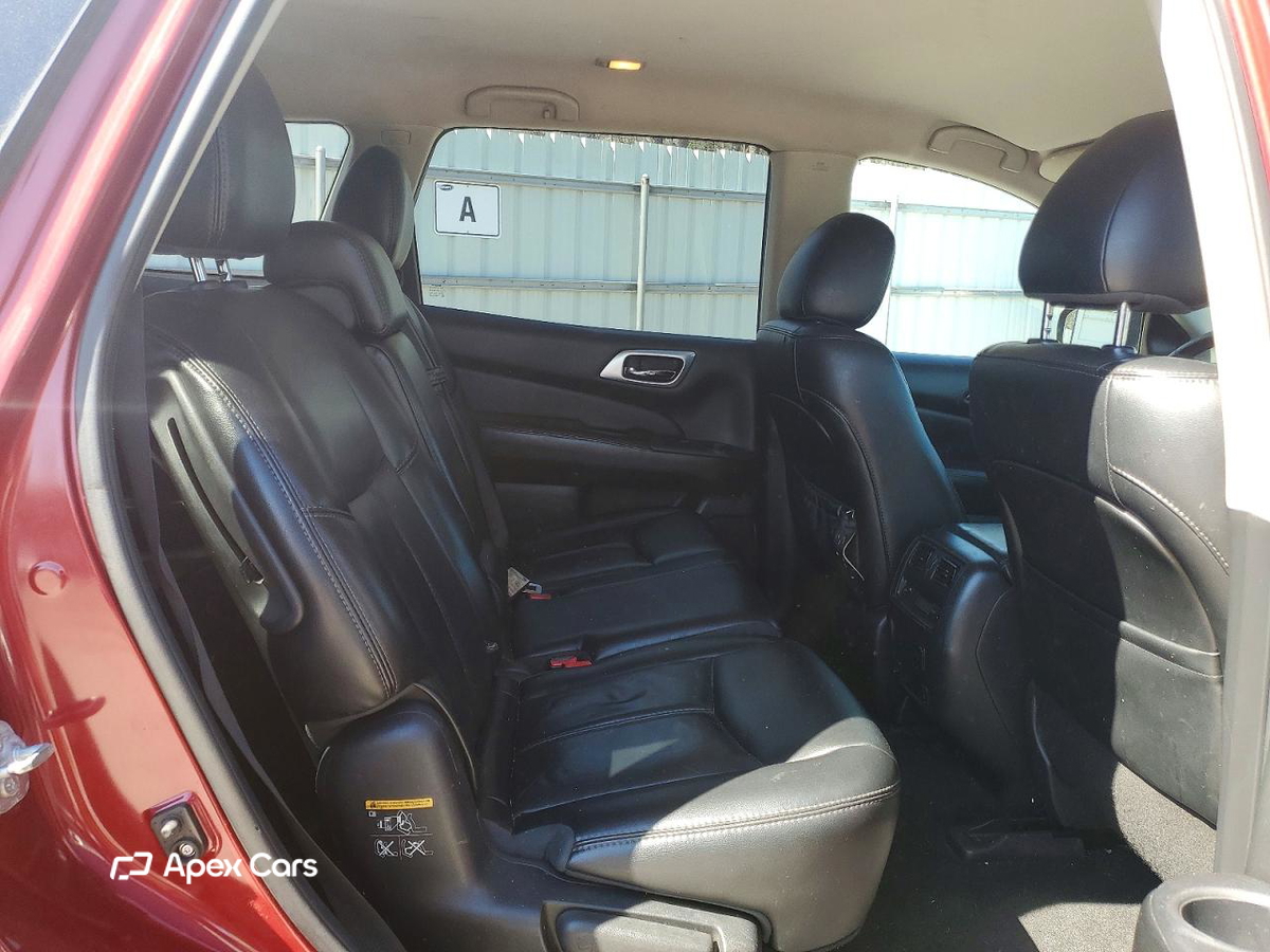 Nissan Pathfinder 2015