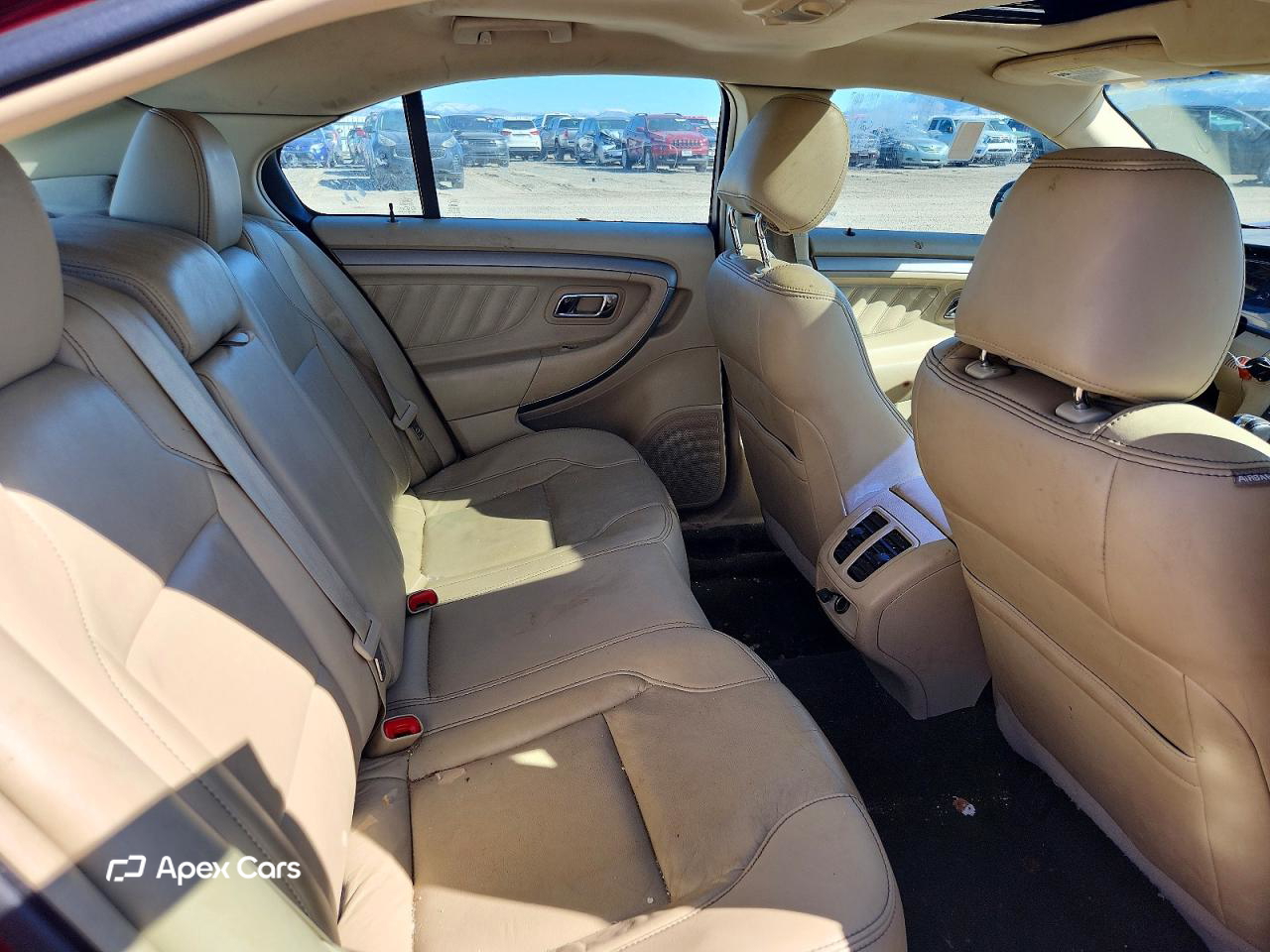 Ford Taurus 2014