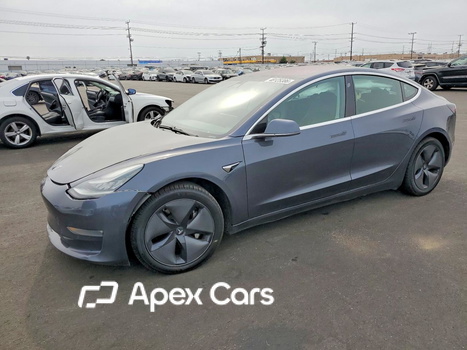 Tesla Model 3 2019 - Image 1 of 13