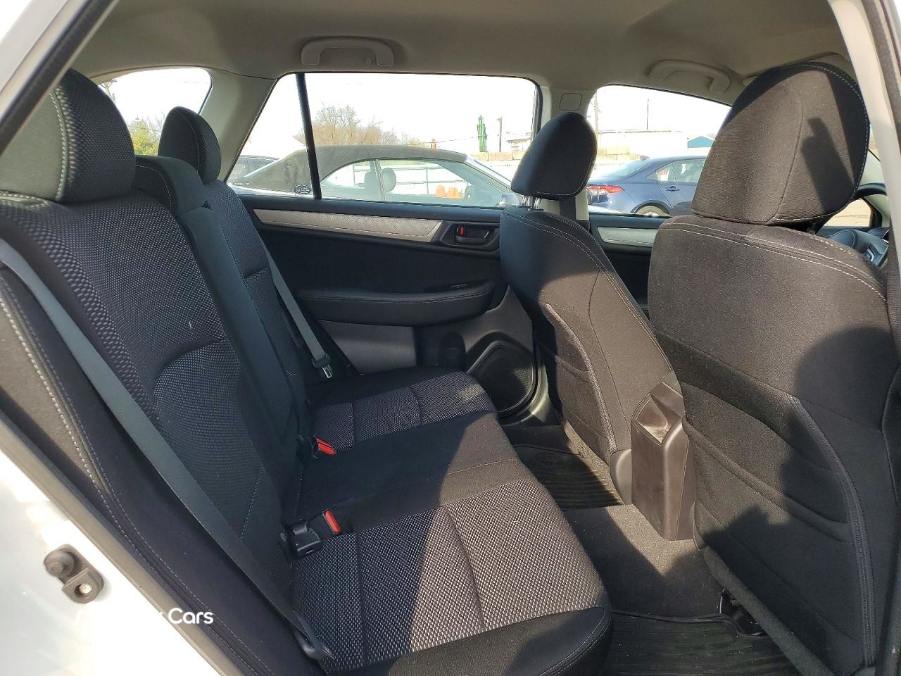 Subaru Outback 2016