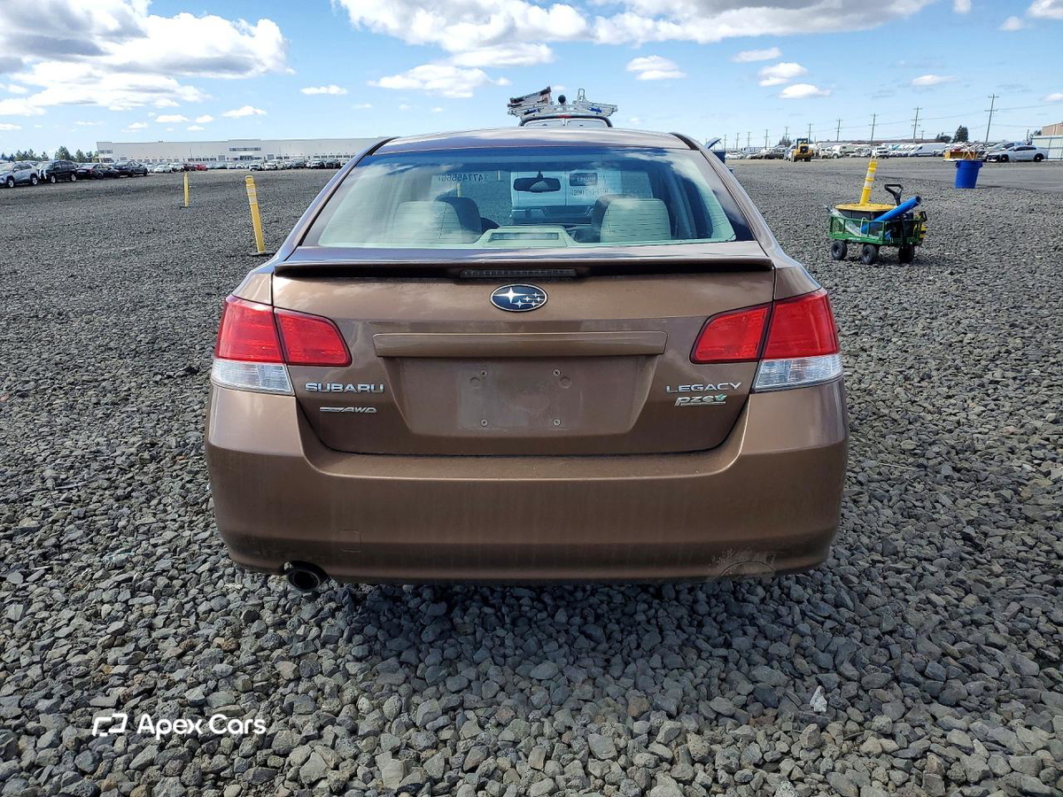 Subaru Legacy 2011