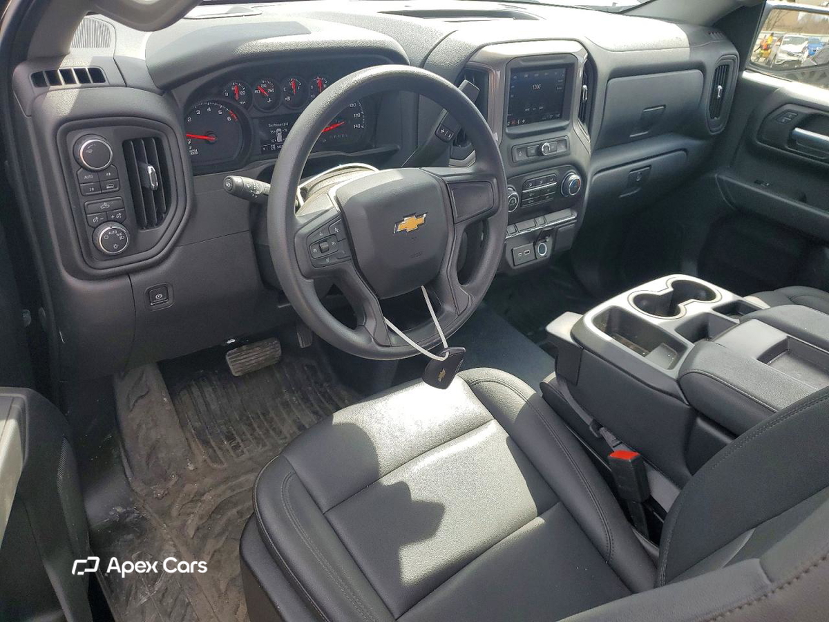 Chevrolet Silverado 2025