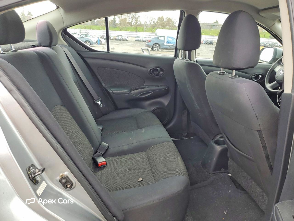 Nissan Versa 2013