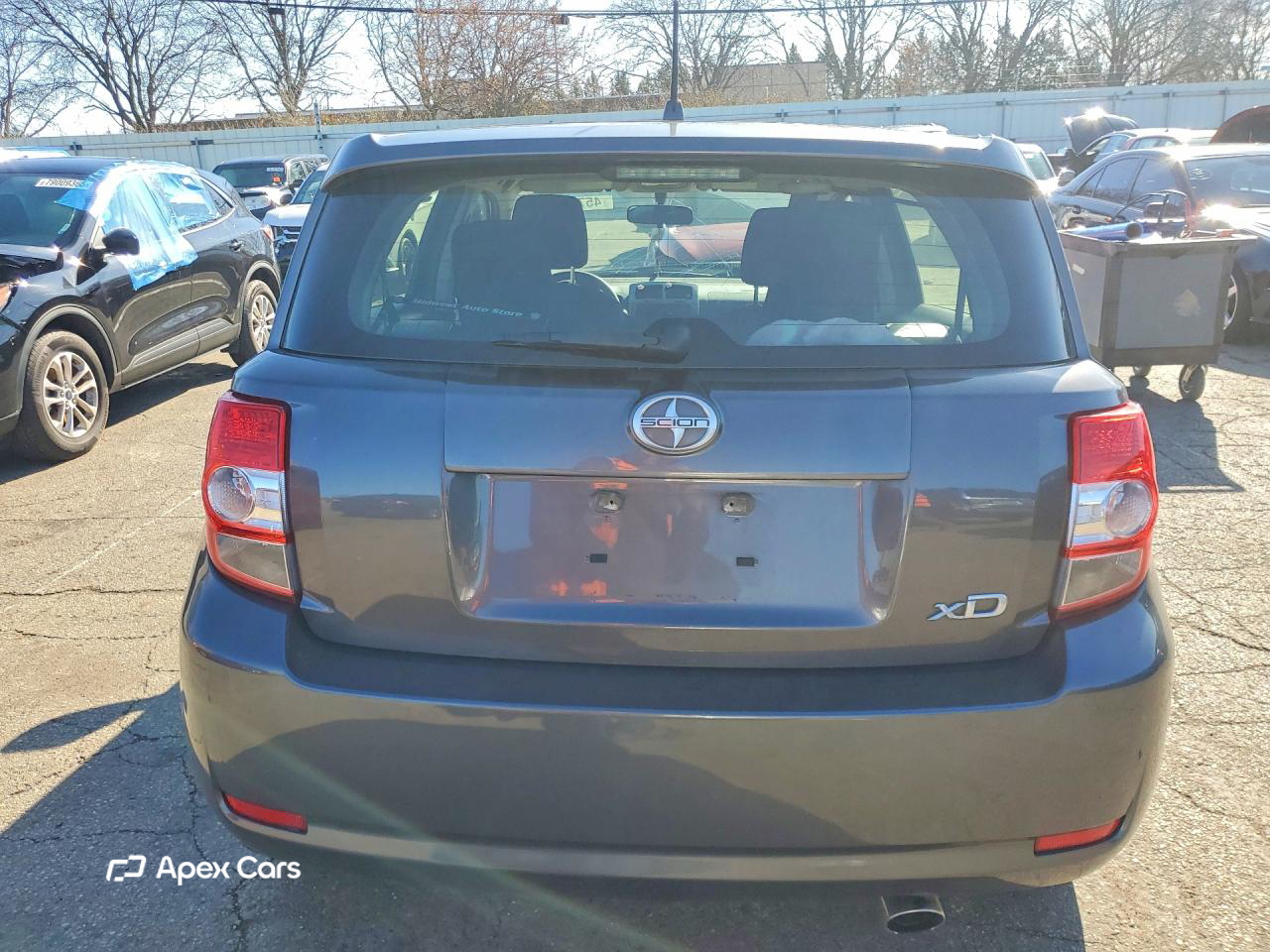 Scion xD 2012