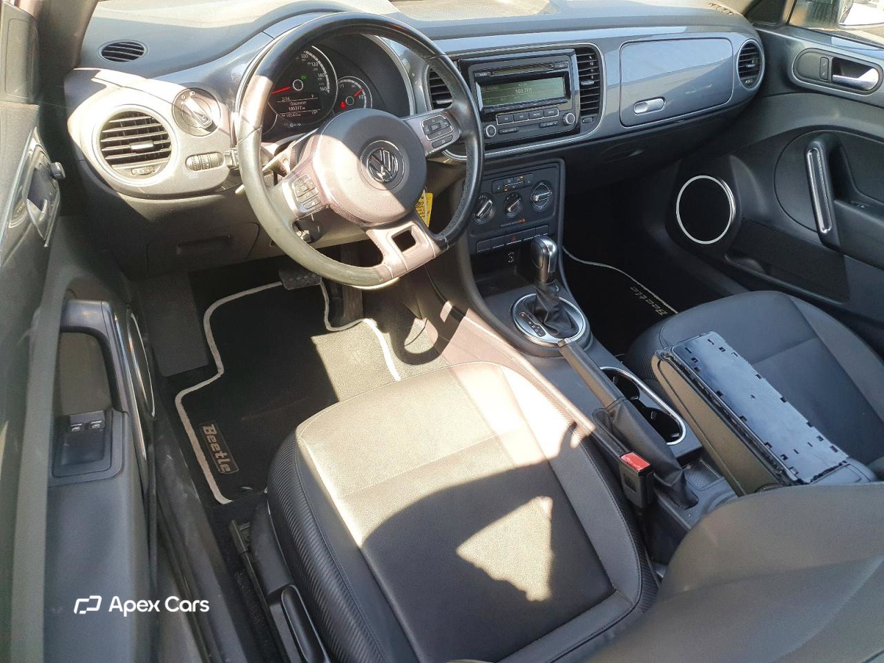 Volkswagen Beetle 2014
