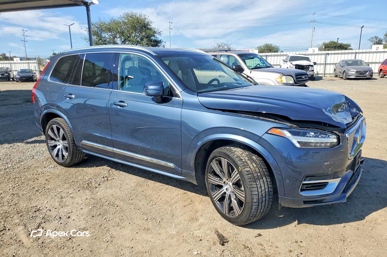 Volvo XC90 2021