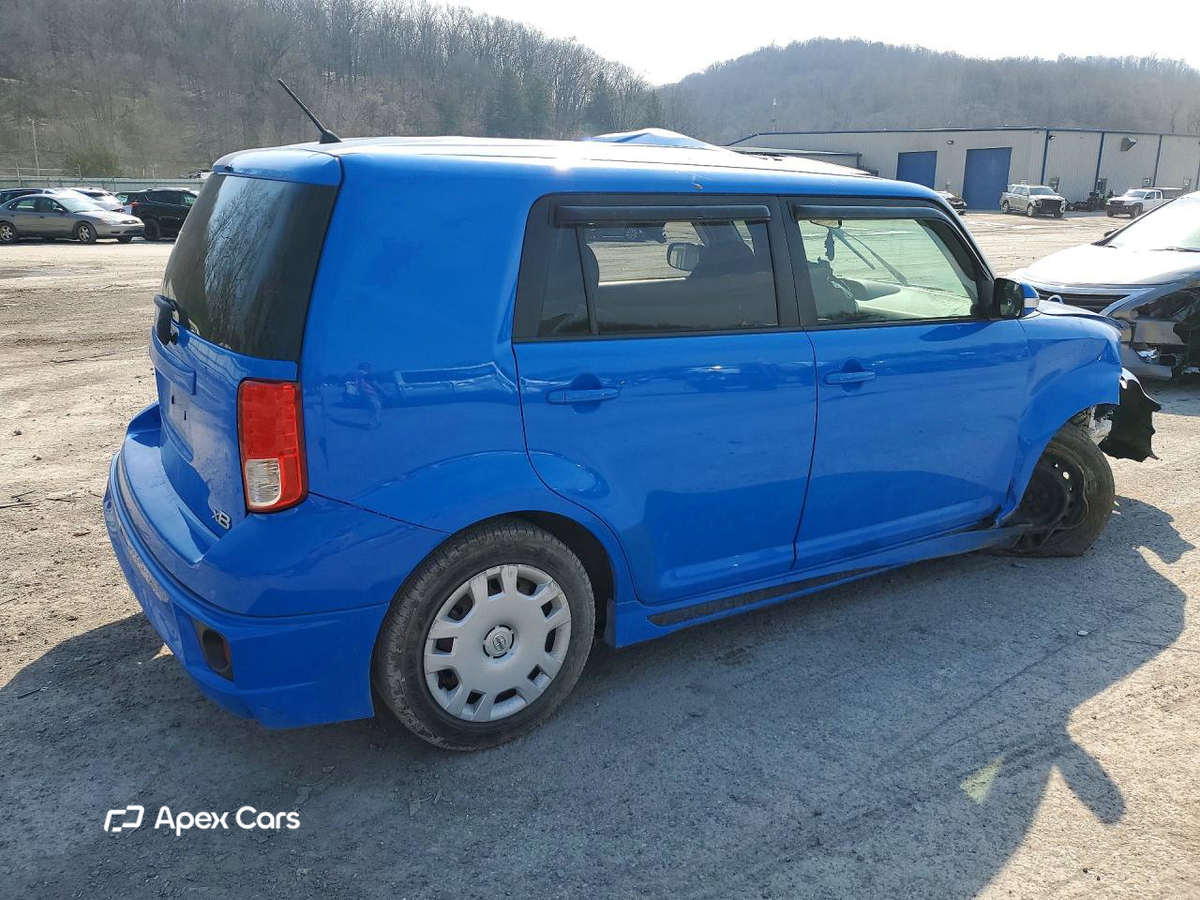 Scion xB 2011