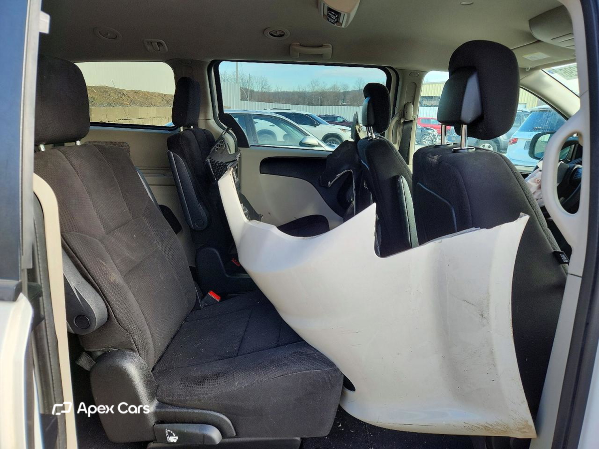 Dodge Caravan 2011