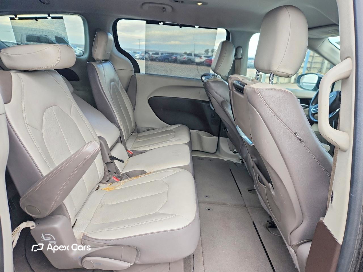 Chrysler Pacifica 2017