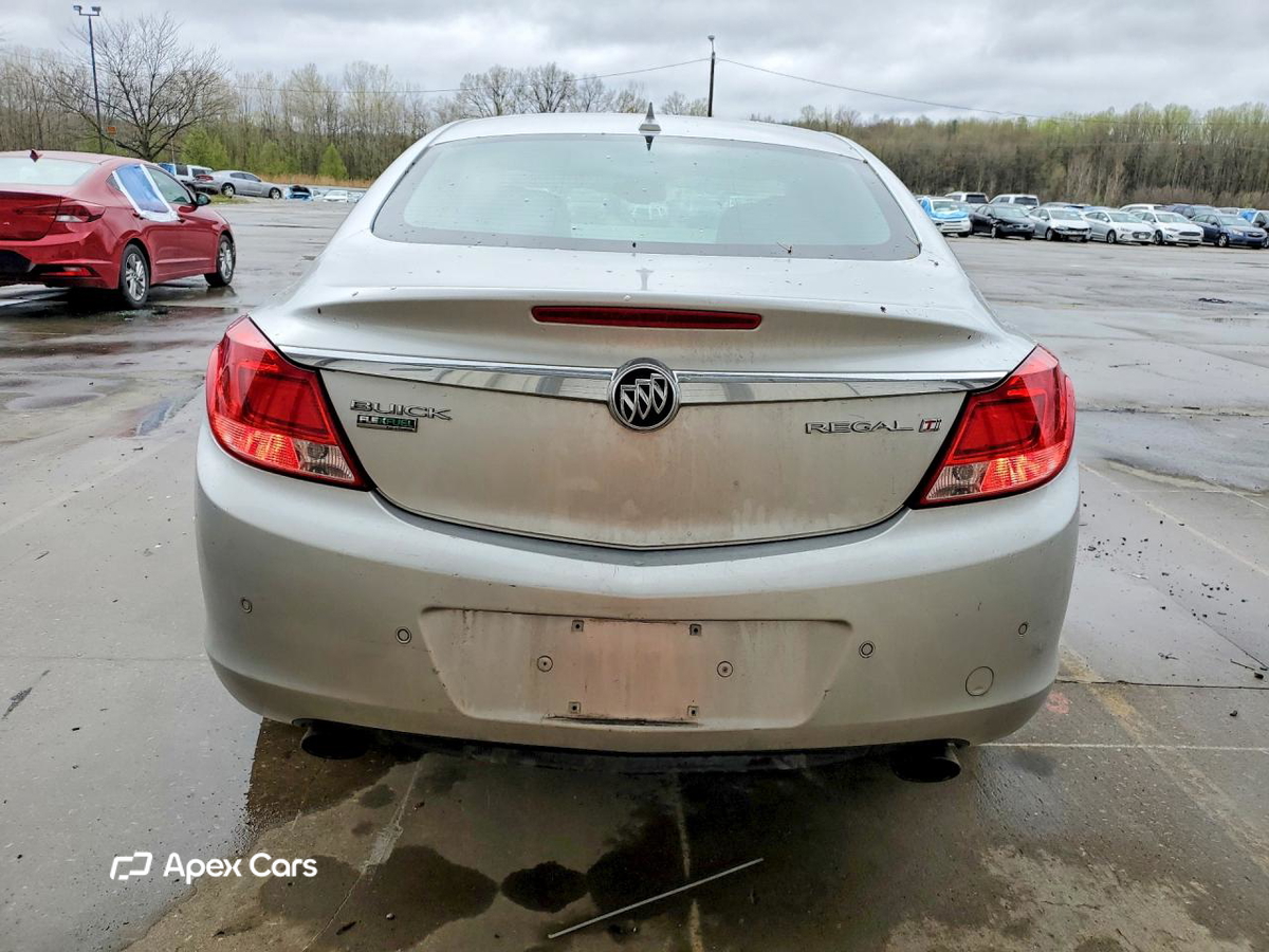 Buick Regal 2011