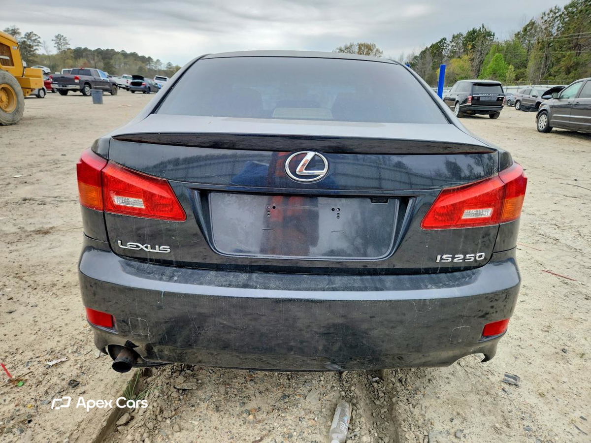 Lexus IS 2006
