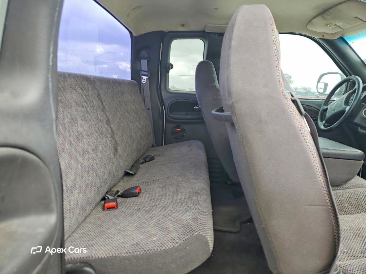 Dodge RAM 2000