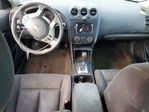 Nissan Altima 2010