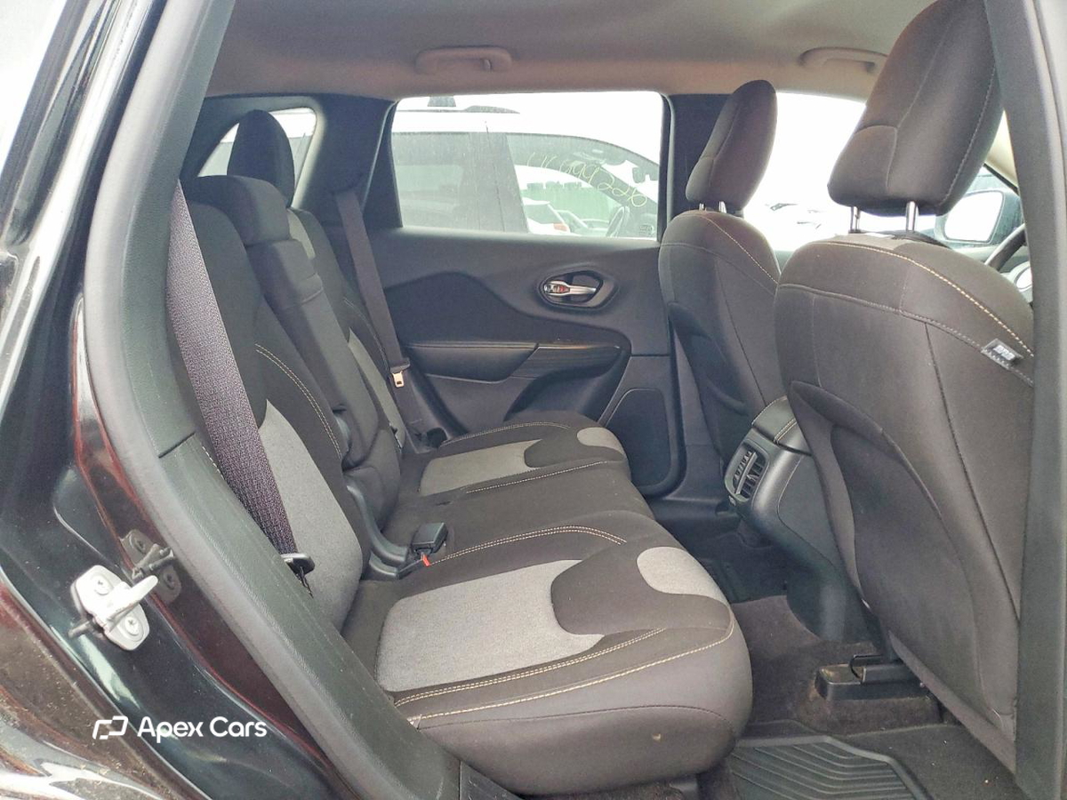 Jeep Cherokee 2016