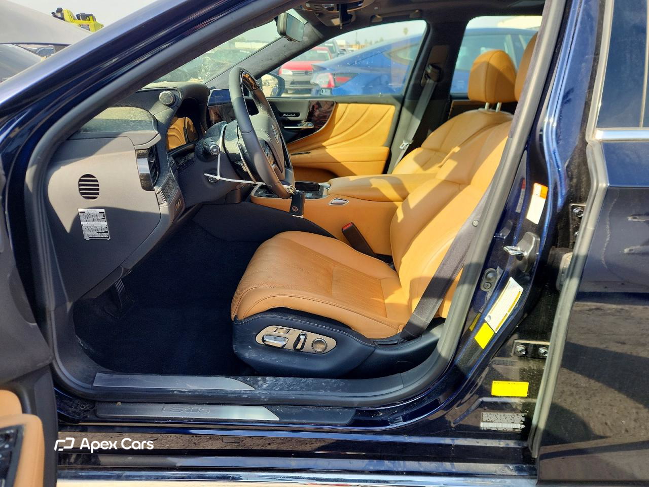 Lexus LS 2024