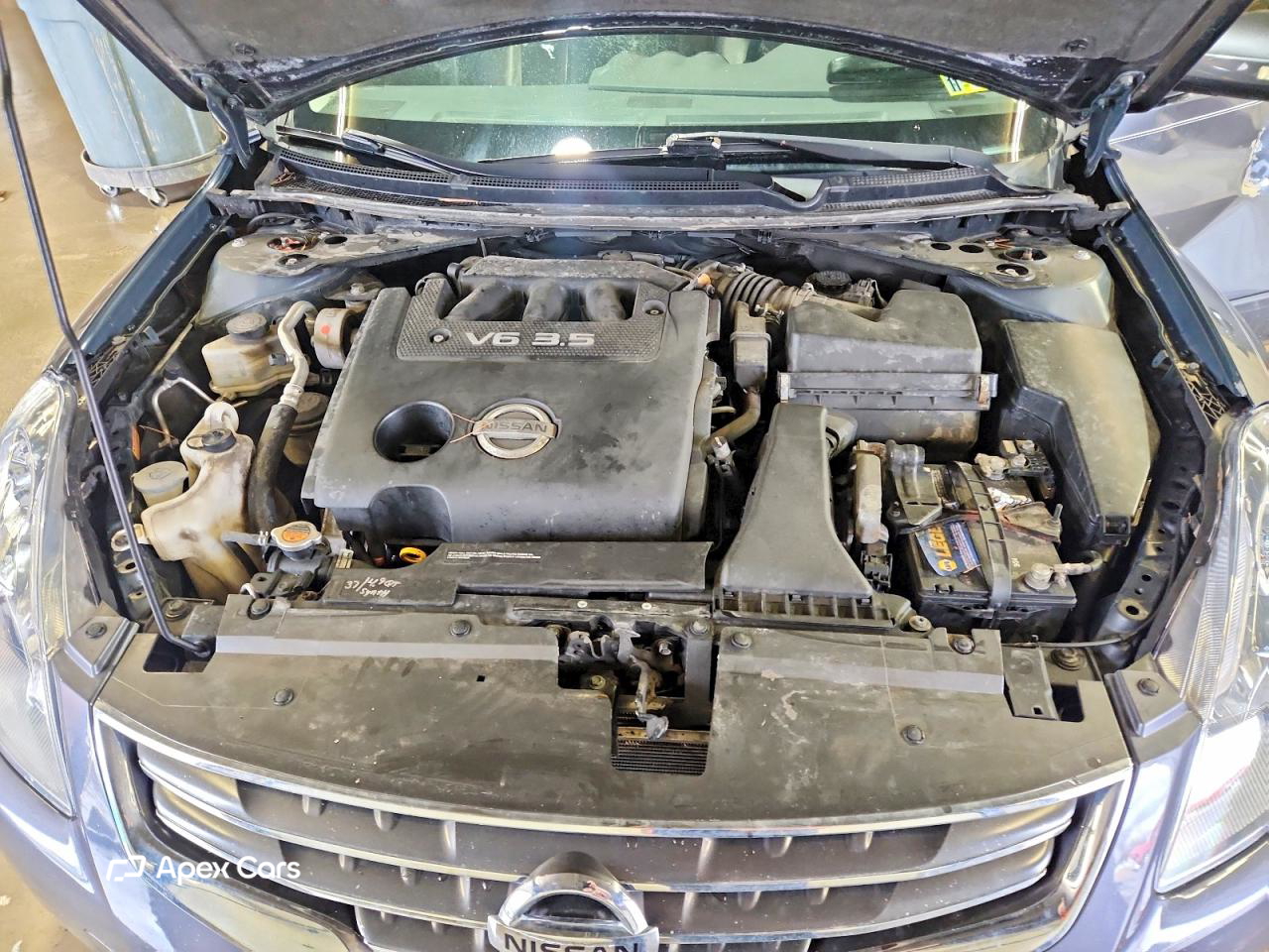Nissan Altima 2010