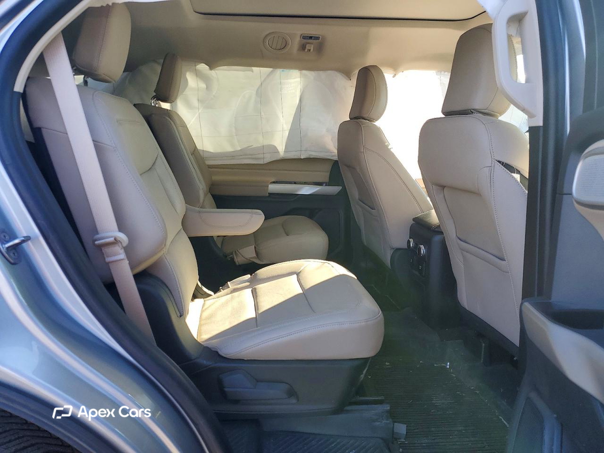 Ford Explorer 2023