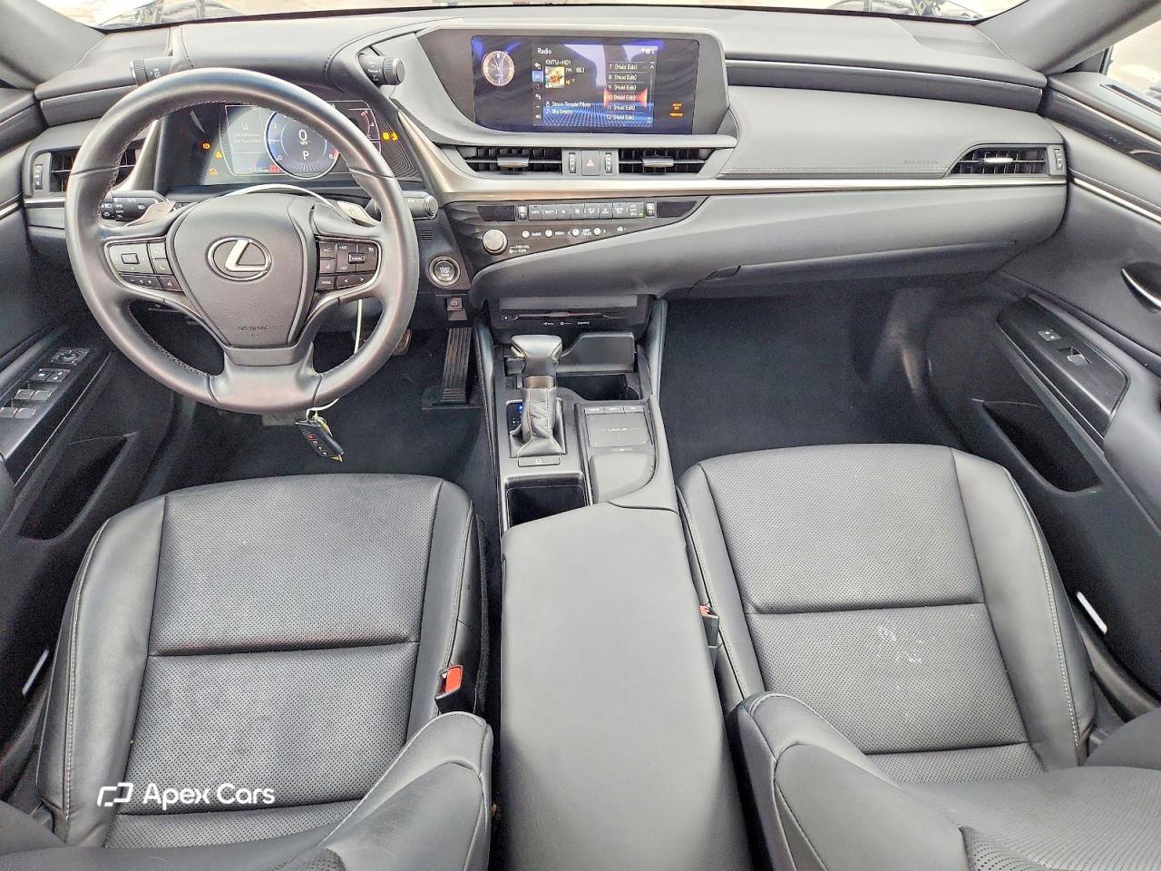 Lexus ES 2021