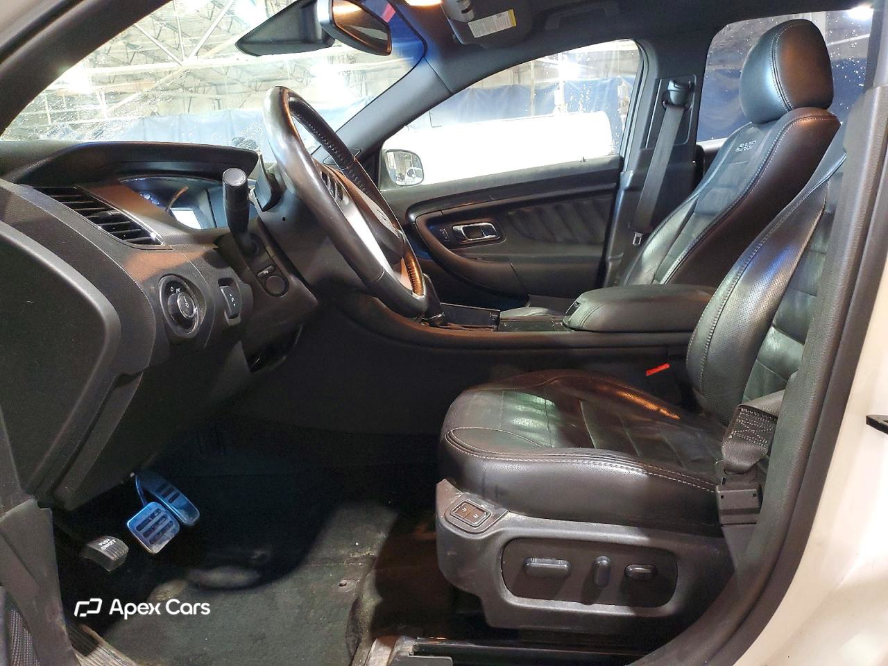 Ford Taurus 2015