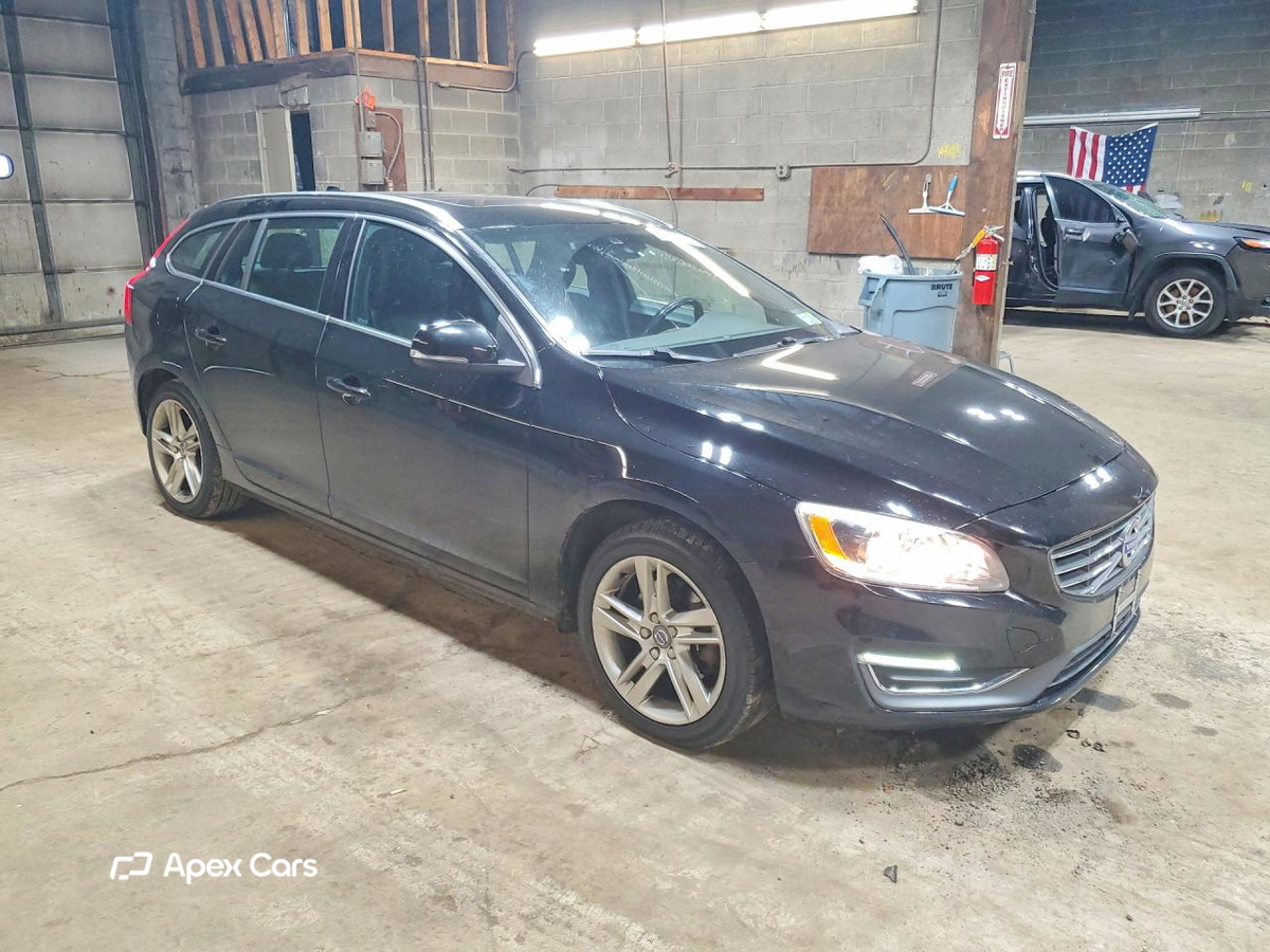 Volvo V60 2015