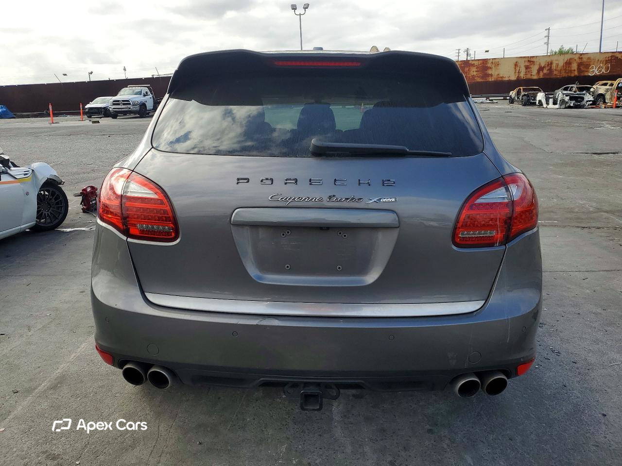 Porsche Cayenne 2011