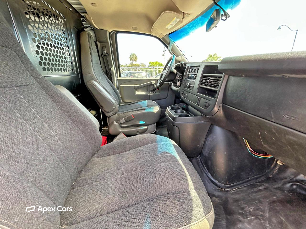 GMC Savana 2018