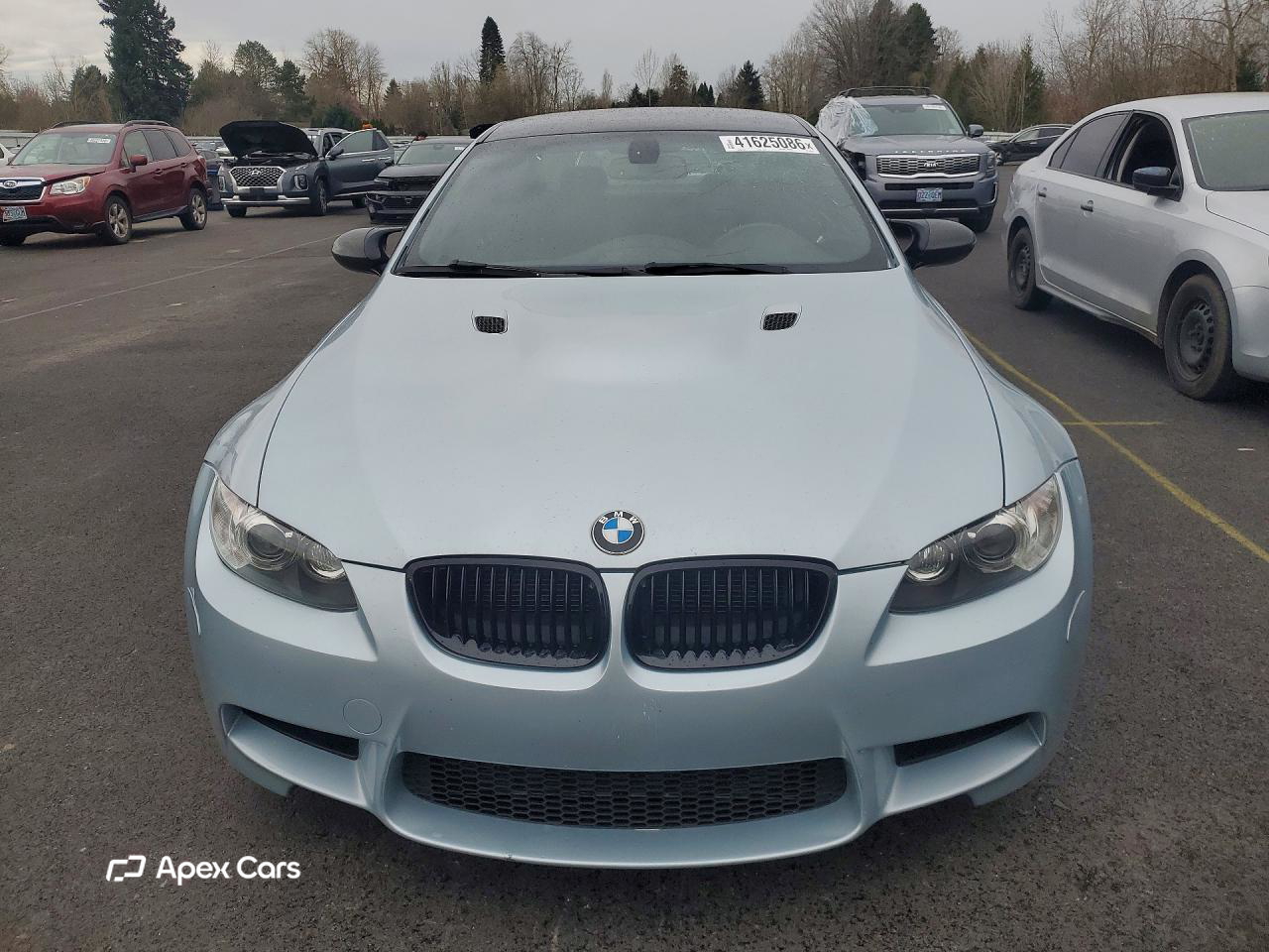 BMW M3 2011