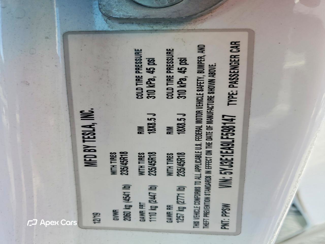 Tesla Model 3 2020