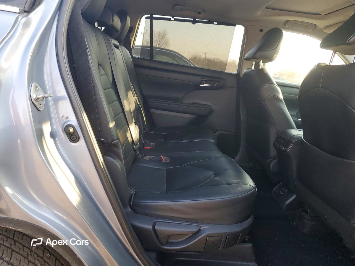 Toyota Highlander 2023