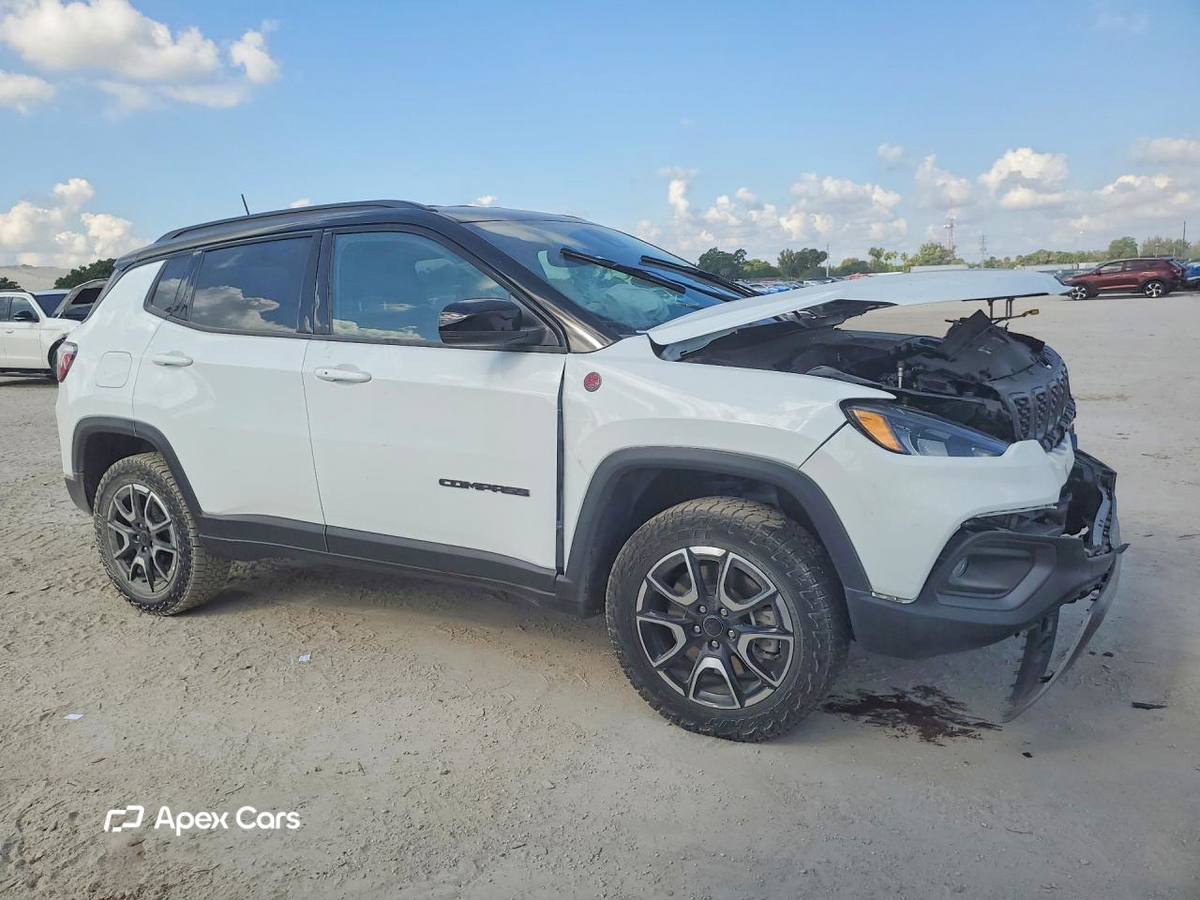 Jeep Compass 2025