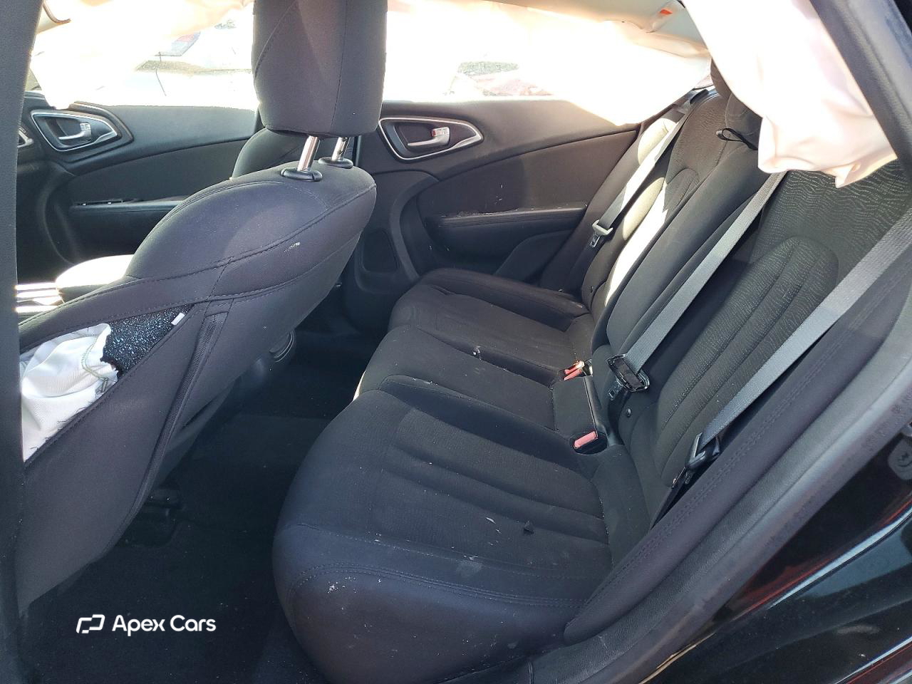 Chrysler 200 2015