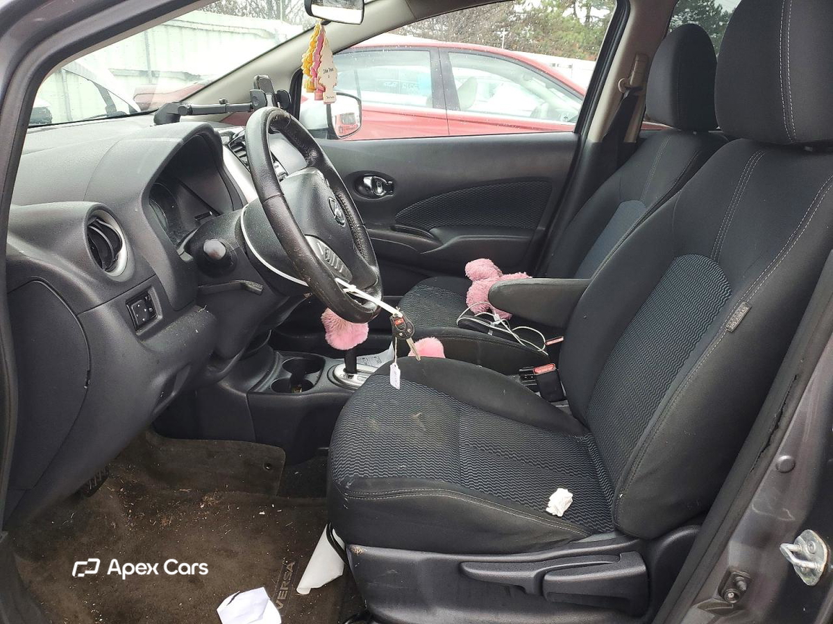 Nissan Versa 2016