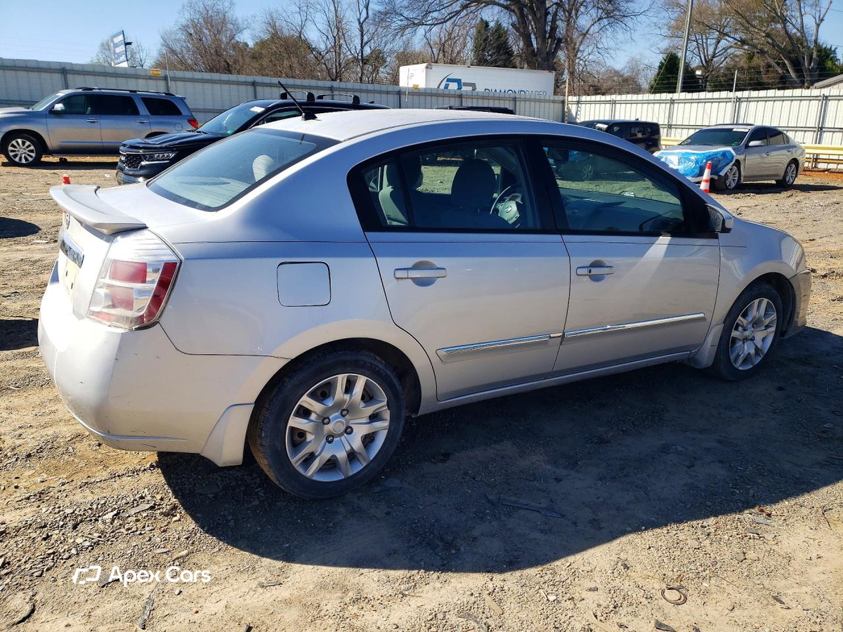 Nissan Sentra 2012