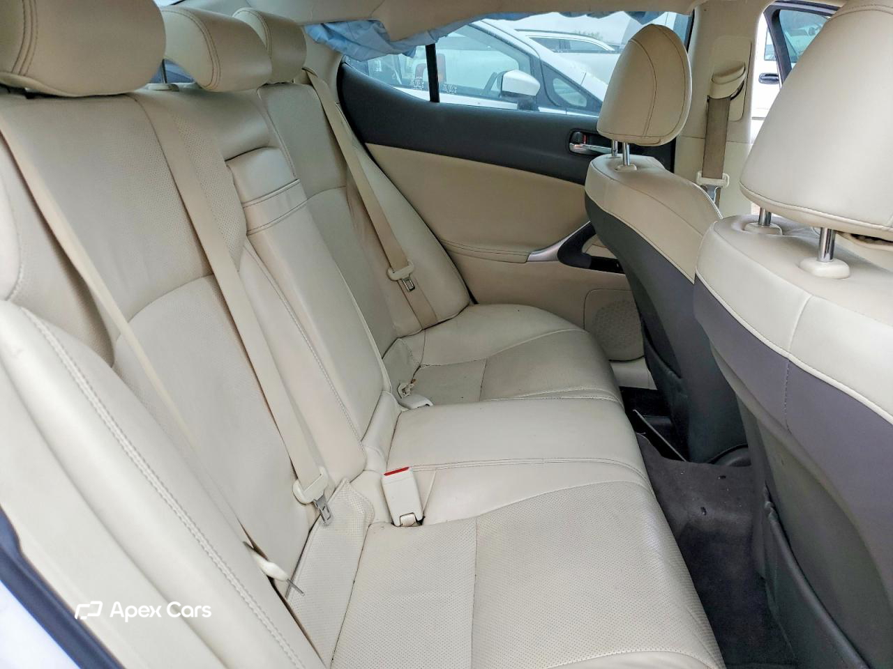Lexus IS 2012