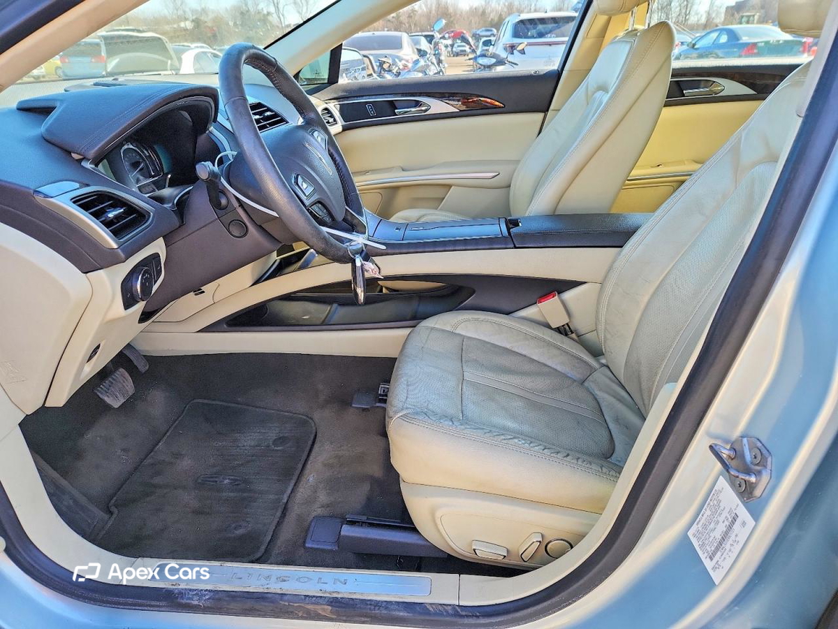 Lincoln MKZ 2014