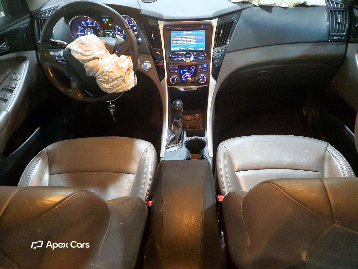 Hyundai Sonata 2011