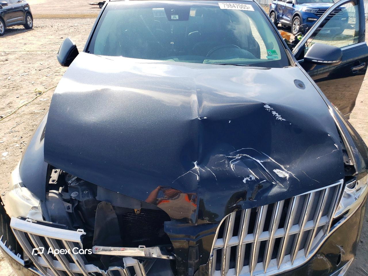 Lincoln MKT 2010