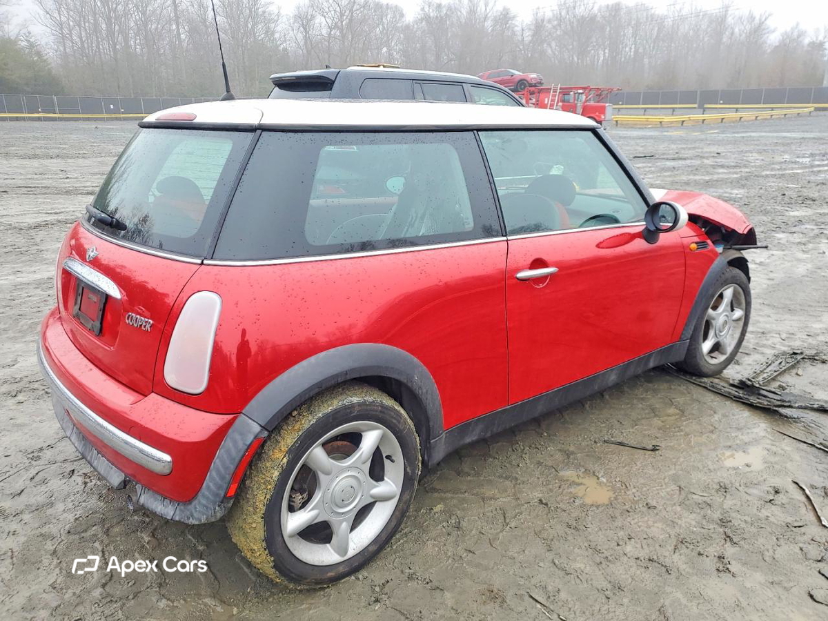 MINI Cooper 2003