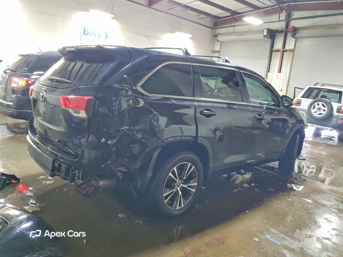Toyota Highlander 2018