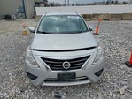 Nissan Versa 2016