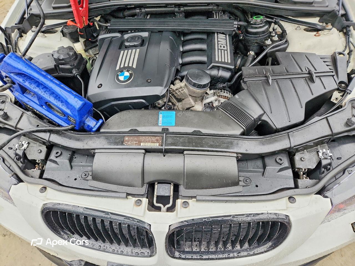 BMW Series 3 2011