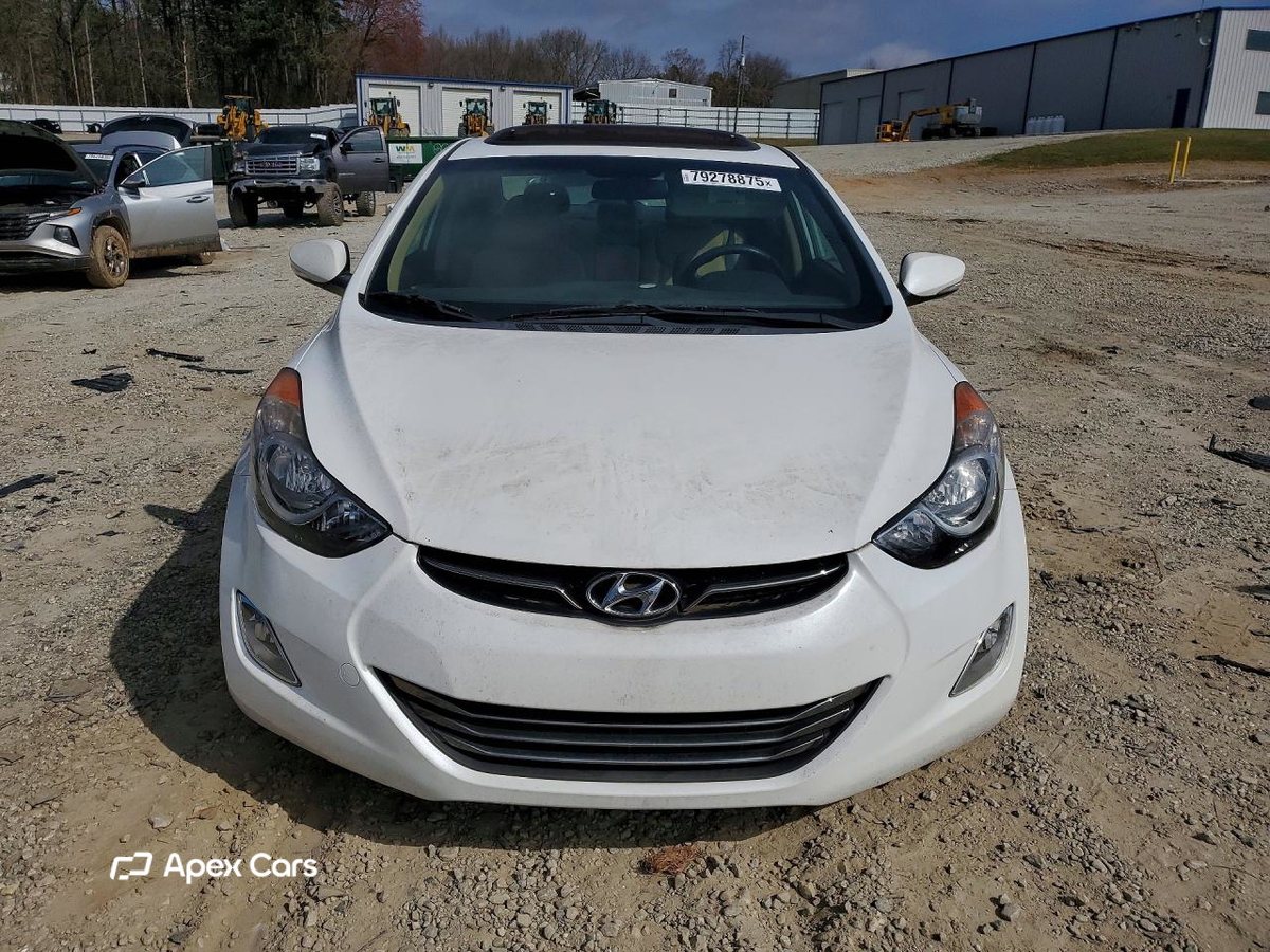 Hyundai Elantra 2013