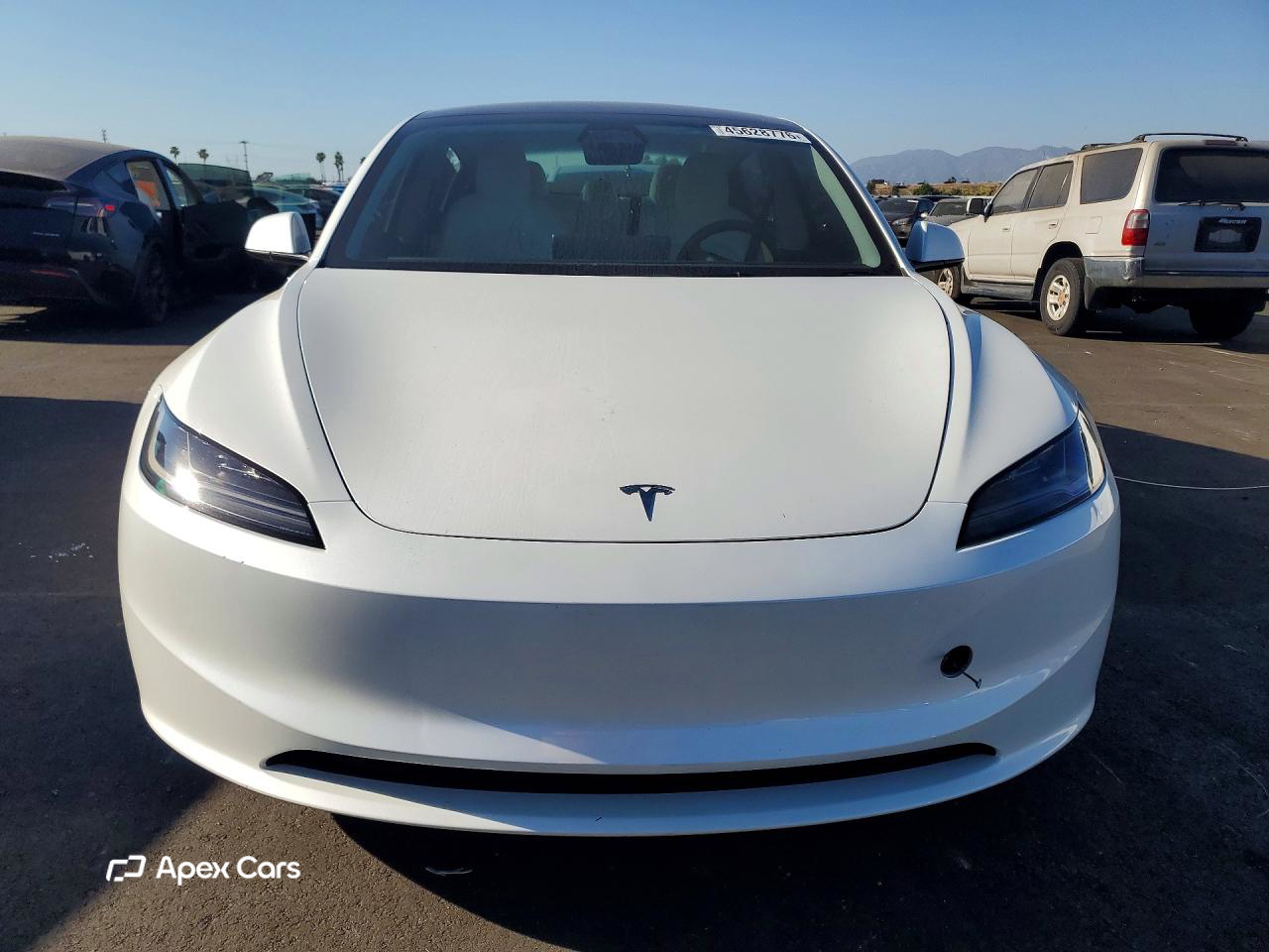 Tesla Model 3 2024