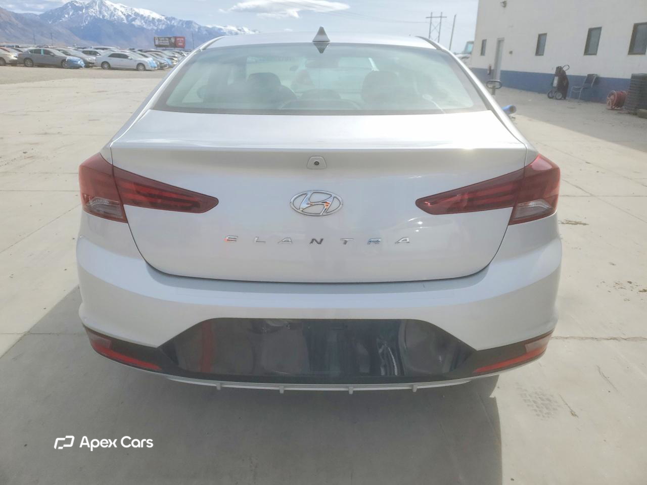 Hyundai Elantra 2019