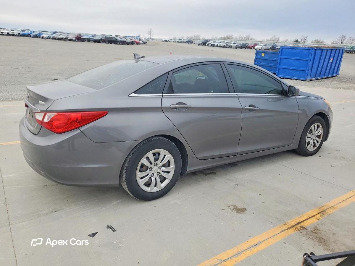Hyundai Sonata 2011