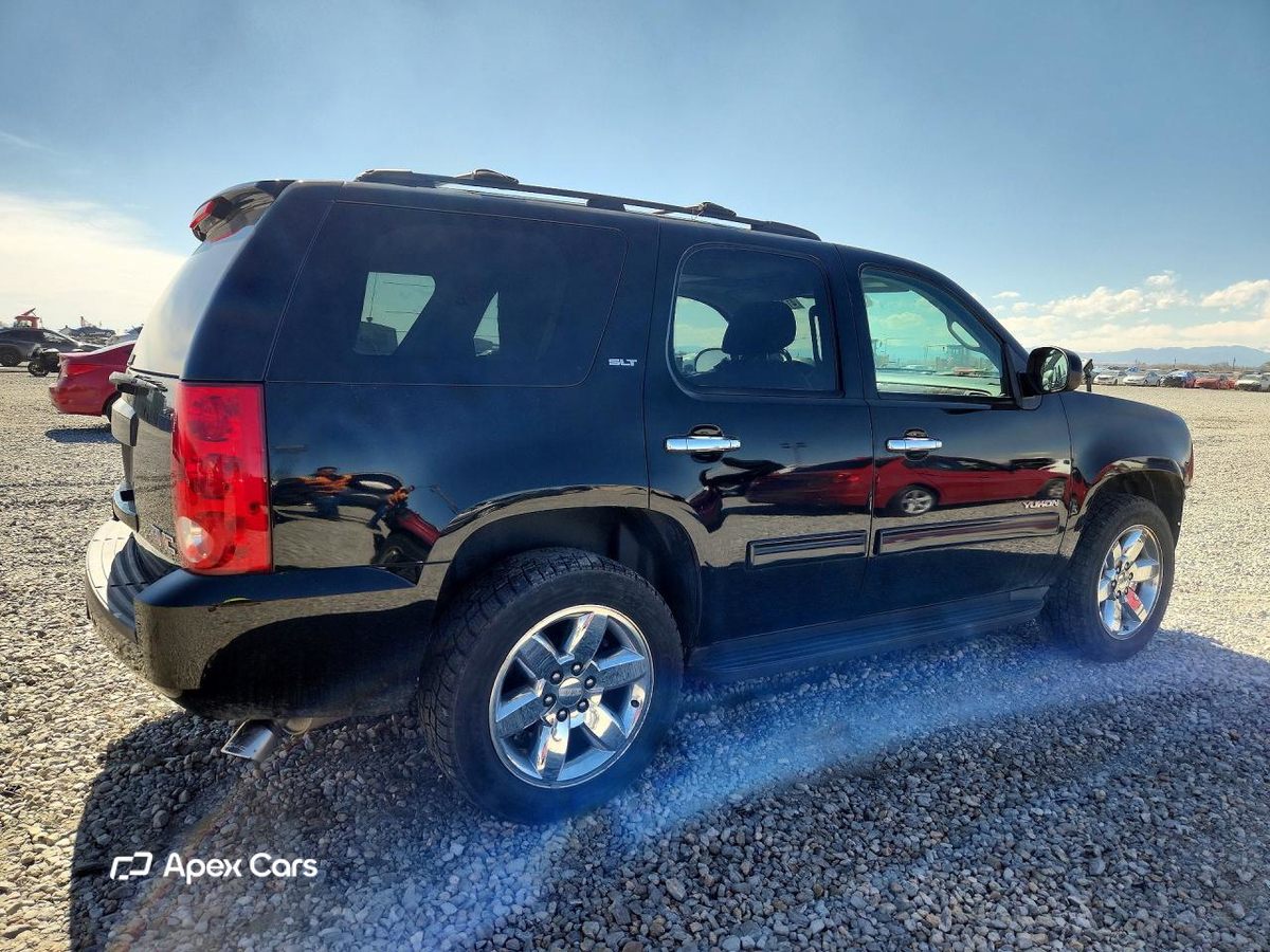 GMC Yukon 2011