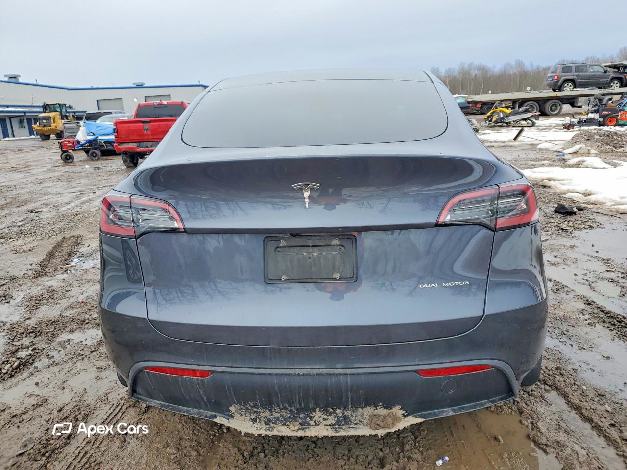 Tesla Model Y 2023