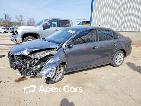Volkswagen Jetta 2015 - Image 1 of 12